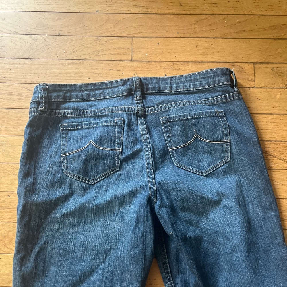 Blue Denim Capris - Picture 4 of 6